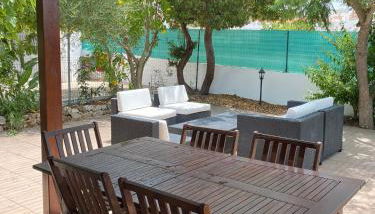 Moradia a 5 minutos da PRAIA - Foto 3, Garden, Garden view