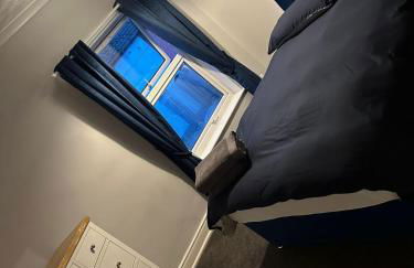 2 Bed House - Garden & Excellent Wifi - Foto 9