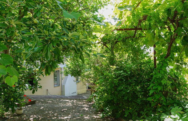 Secluded Holiday Home in Kalavrouza With Mountain Views,bbq - Foto 19