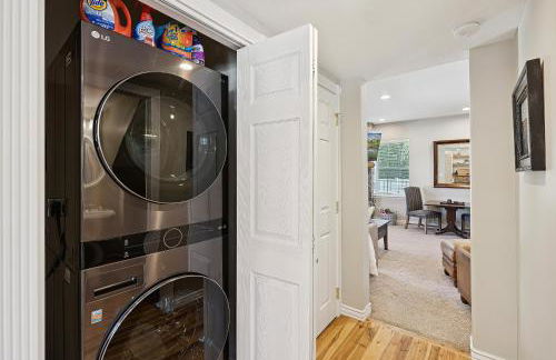 Creekside cutie 3br 2.5ba near skiing sleeps 8 - Foto 33