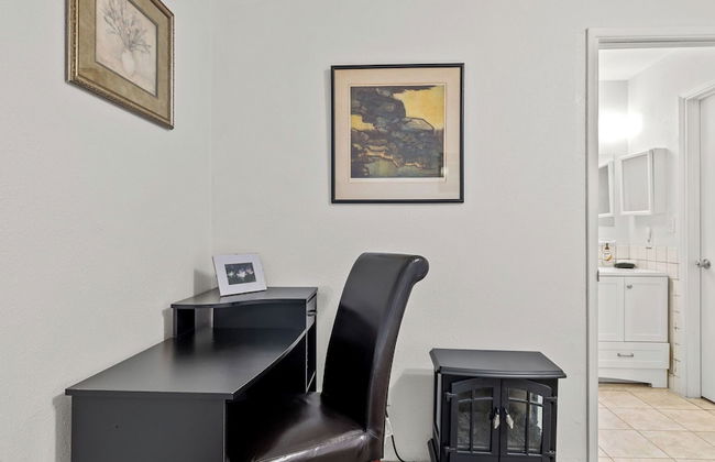 Incredible Water Views, Deck Relaxing Retreat Greenbank Getaway by Avantstay - Foto 25