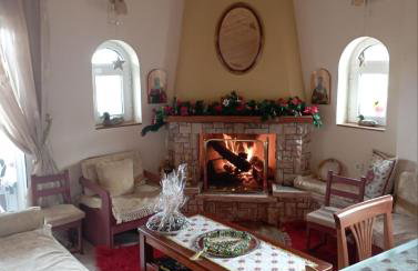 Dora's Home - Photo 13