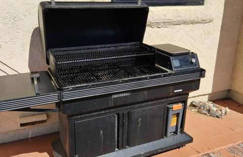 Cliff Views - Hot Tub - SUPs - Boat Parking - Sleeps 16 - Foto 34