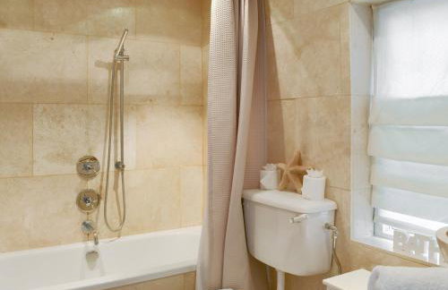 Gumburnville - Foto 19