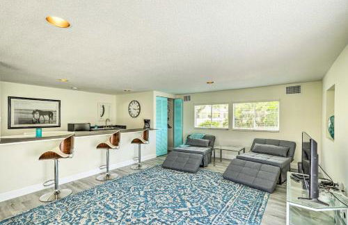 Tropical Waterfront Home Central Location! - Foto 18