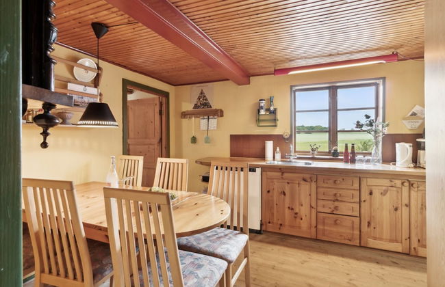 "Helmer" - 3km from the sea - Foto 12