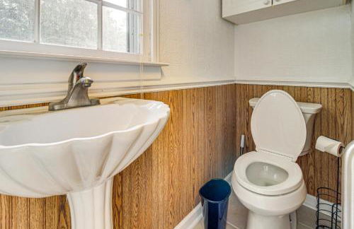 Hike and Bike On-Site Burgaw Apt - 4 Mi to River - Foto 12