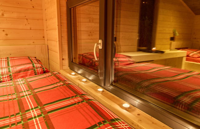 Luxe Timber Lodge & Pet Retreat - Photo 28