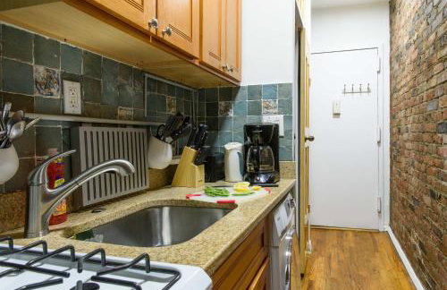 26-3A STUDIO Gramercy W D Outdoor Courtyard - Photo 15