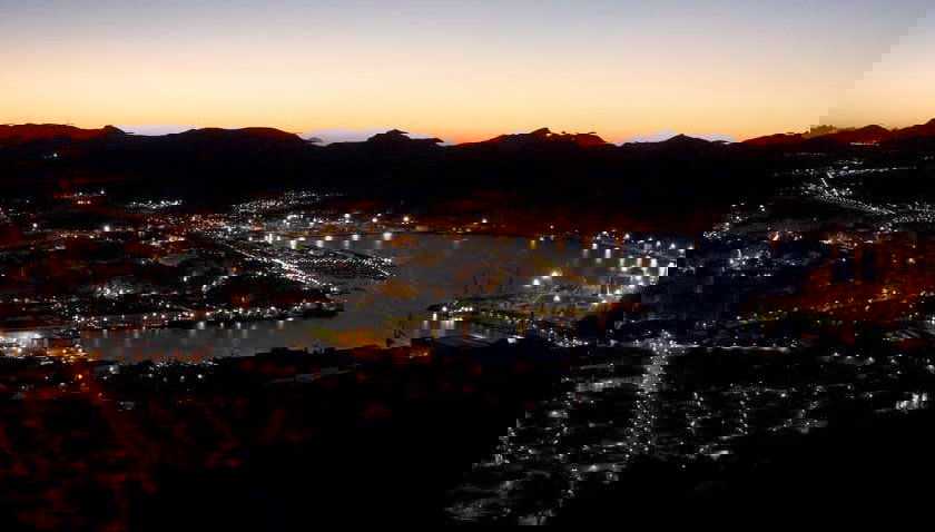 Free tour de los misterios y leyendas de Cartagena - Foto 2, Puerto de Cartagena al caer la noche