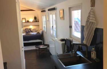 Le silence des toits / Silence under the roofs - Photo 29