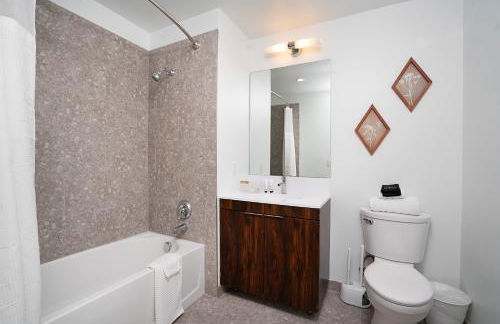 Ultra Luxury Apt - Panoramic NYC View - Minutes to City - Foto 26