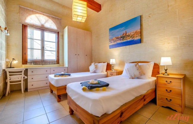 Grand Gozo Farmhouse With Games Room Pool - Foto 12