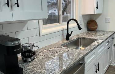 Charming Mentor Home w/ Fenced Backyard - Foto 5