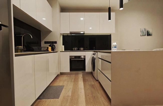 Star Residence by Axquisite Suites - Photo 14