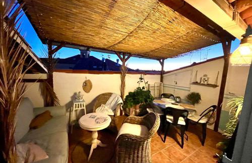 Joli cocon sous les toits au cœur de Vence et sa charmante terrasse tropezienne - Foto 34