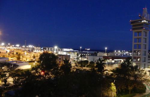 Apartamento Paseo Maritimo Vista Mar Algeciras - Foto 12