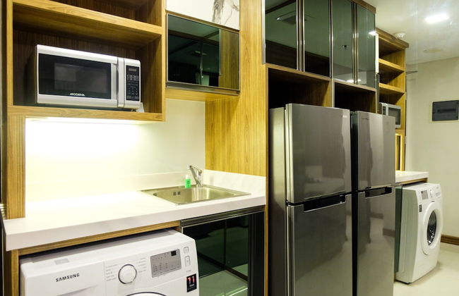 Best Price 1BR Lexington Residence - Photo 5