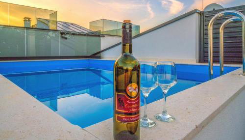 "Golden Sky"Rooftop Pool Villa - Foto 3