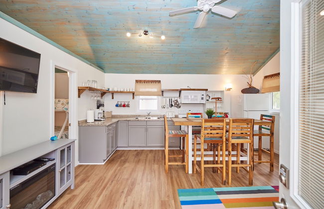 Lake Haven Beach Resort - Photo 53