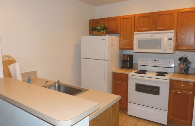 Near Theme Parks! Gorgeous 3 BR Town Home, Splash Park, Pool, Lake, And More! - Foto 11