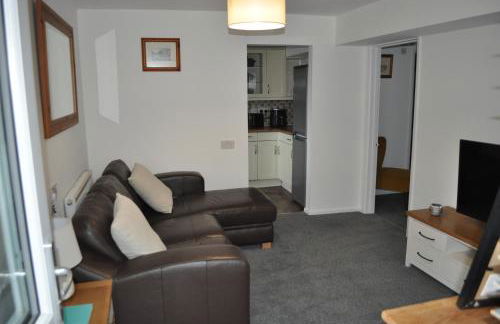 Cozy & Self Contained Garden Bungalow - Foto 5