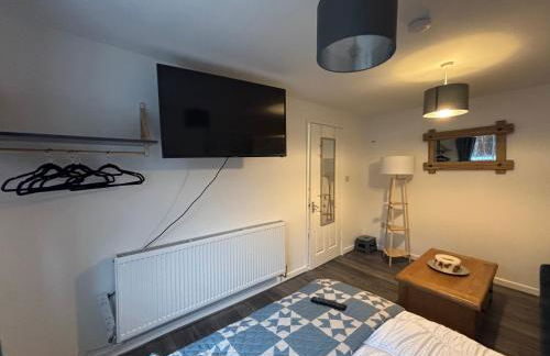 Jolly Jupiter at The Moon - Photo 4