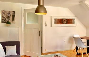 Schönes City-Apartment mit 2 Schlafzimmer, Parkplatz, ruhig und hell, D46-DG - Photo 25