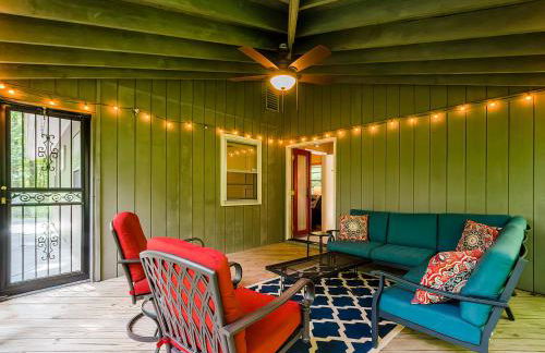 Secluded Oasis w Hot Tub, Screened-in Porch, WiFi! - Foto 4