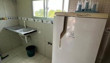 Quarto privativo com sala e tv em Villa Hostel - Foto 4