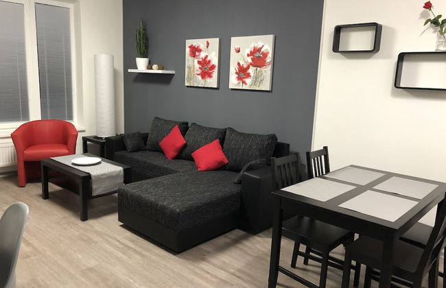 RS Apartments - Photo 18