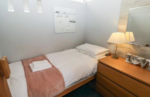 The Bird House - Photo 23