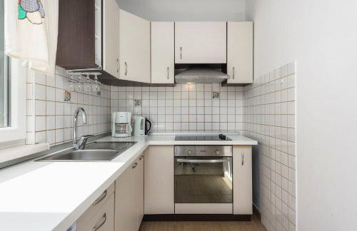Traumhaftes Apartment nur 500 Meter zum Strand mit Grill, Waschmaschine, Klima - Foto 8