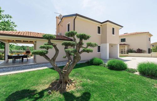 Moderne Villa mit Privatpool, Meerblick, Babybett, BBQ, klimatisierte Schlafzimmer - perfekt zum Biken - Photo 39