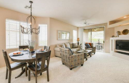 Mountain-view condo with incredible sunset views, pool, hot tub & grill - Foto 4