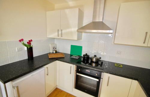 AmberBlue@Epsom - Photo 44