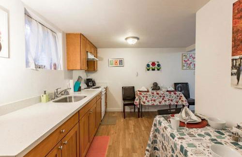 Seattle Urban Village- Unit B- Lago Vista- Lake Union- Sleeps 6 - Foto 1