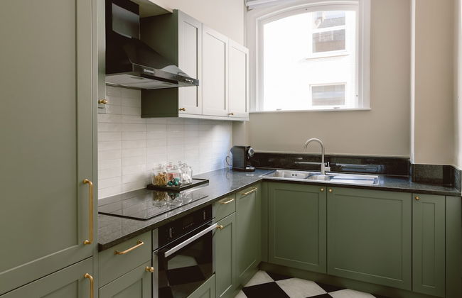 Native Kings Wardrobe, St Paul's - Foto 7