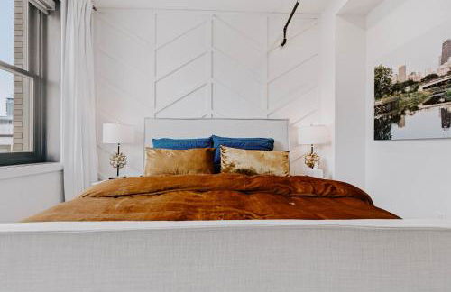 Husker Home TEN40 is in the heart of Downtown Lincoln where you can walk to Haymarket & UNL - Foto 16