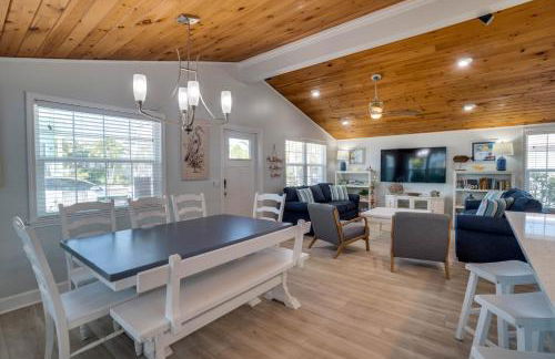 1 Min Walk to Beach and Private Heated Pool and Spa - Foto 12