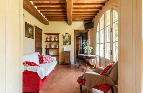 House With Wood-Fired Oven Near Arezzo - Photo 9