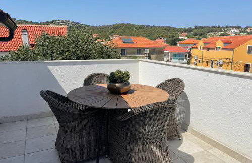 APARTMENT DEANA - Photo 28