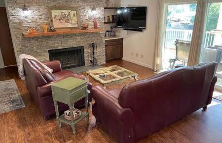 Creekside Suite Sleeps 2 Creek frontage Bbq - Foto 3