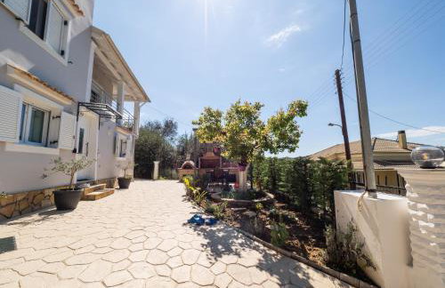 Olea House 2' walk from the sea - Photo 49