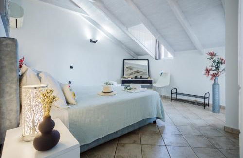 Tonias Houses - Thea House and Vrachos Attic Appartment - Foto 43