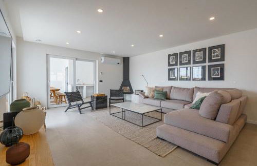 Casa Evangeline, luxury villa with ocean view - Photo 13