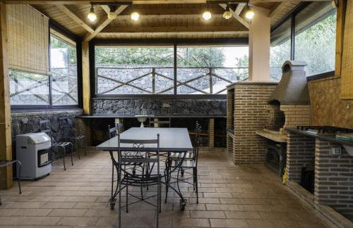 Villa Sara sull'etna con Piscina - Foto 18