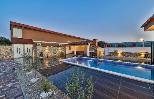 Cozy Home In Ugljane With Wifi - Foto 9