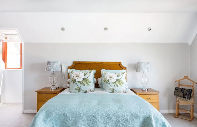 3 Bedroom Hilltop Home With Spectacular Views - Foto 3