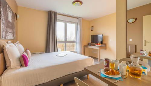 Zenitude Hôtel - Résidences Magny les Hameaux - Foto 2